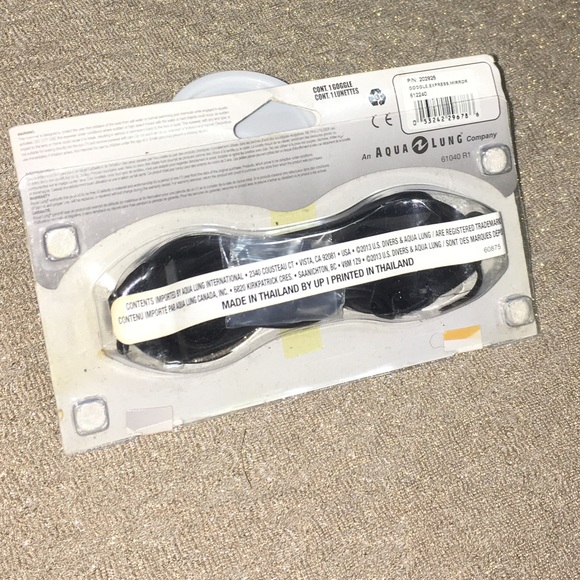 US DIVERS EXPRESS AQUA LUNG
SWIM GEAR GOGGLES - Picture 3 of 4